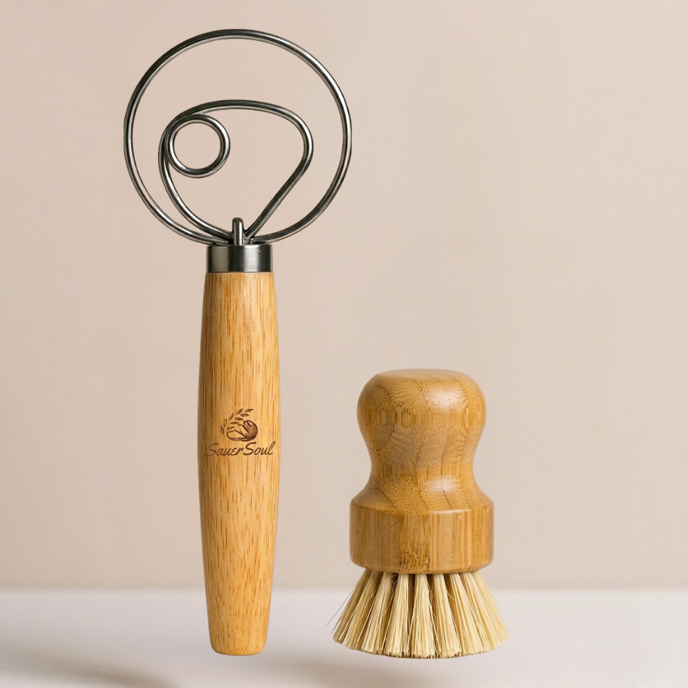 Dänische Schneebesen mit Reinigungsbürste